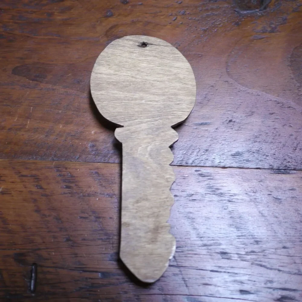 Vintage Handmade Wooden Wall Hanging 5 Hooks Key Holder Organizer 9.25”